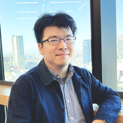 石山 洋